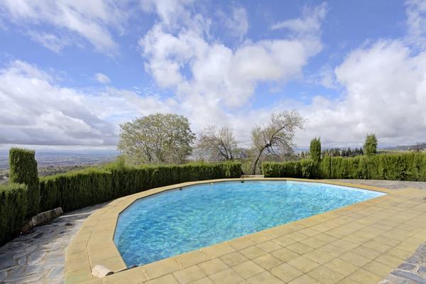 Stunning House in Granada