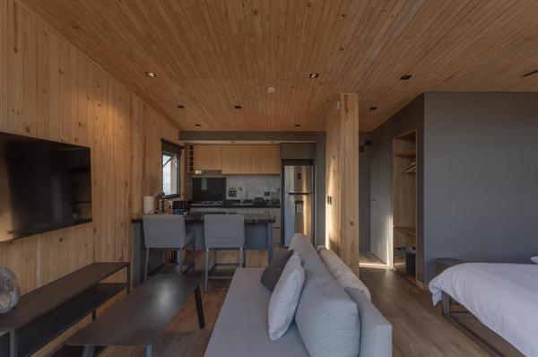 Serene 1BR Escape in Nature with Andes Views