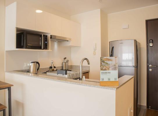 Elegant 1BR Retreat in San Isidro