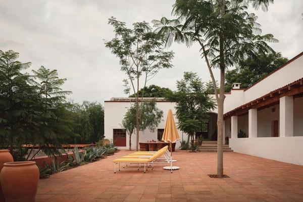 Majestic 5BR Villa with Pool in Queretaro