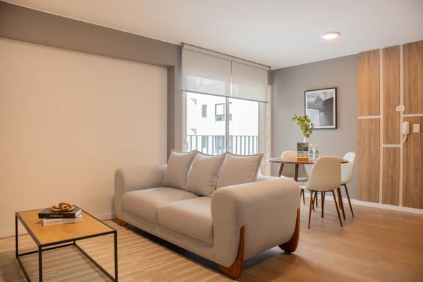 Inviting 2BR w/ Balcony Near the Malecón in Miraflores