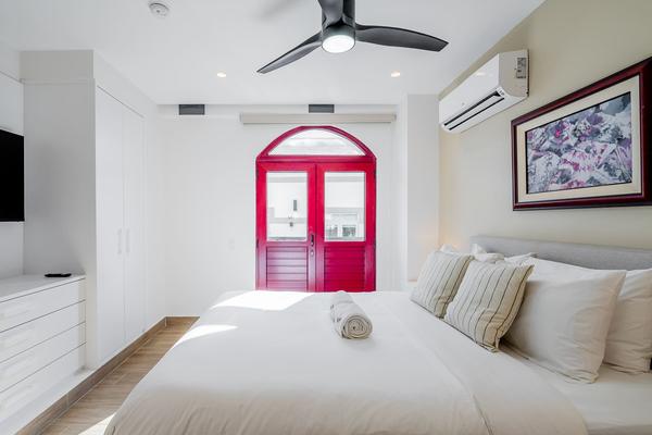 Efficient 2BR w/ Balcony in Casco Viejo