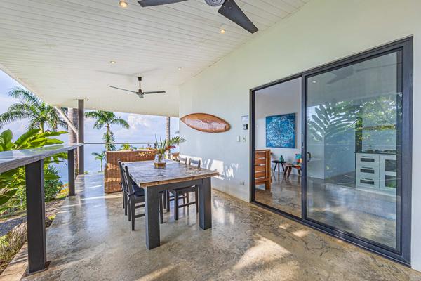 Chic 2BR Villa in Jungle Retreat Near Uvita & Dominical