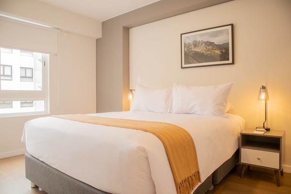 Inviting 2BR w/ Balcony Near the Malecón in Miraflores