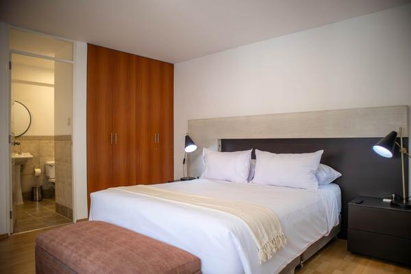 Stunning 3BR in Miraflores