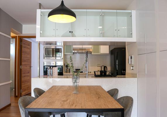 Upscale 2BR with Balcony in Barranco