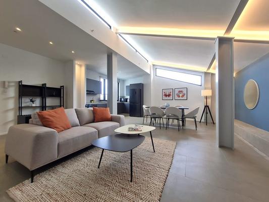 Elevated 2BR w/ Rooftop Pool In Casco Antiguo