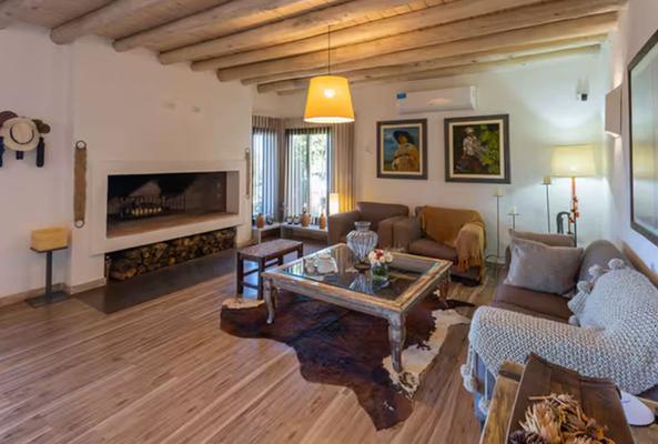 Unique 2BR House w/ AC & Vineyard Views