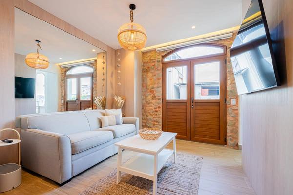 Premium 1BR in Casco Viejo