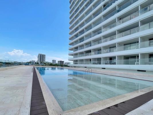 Majestic Loft w/ Ocean View in Crespo