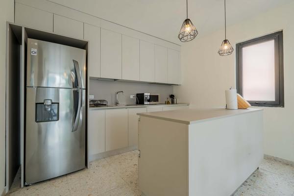 Bright 1BR w/ Balcony in Casco Viejo