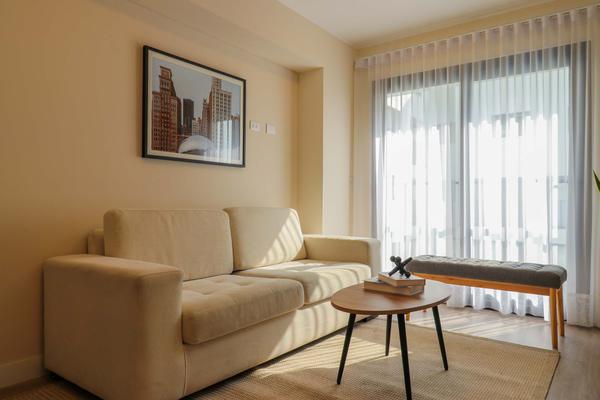 Stylish 1BR w/ Balcony in Trendy Barranco