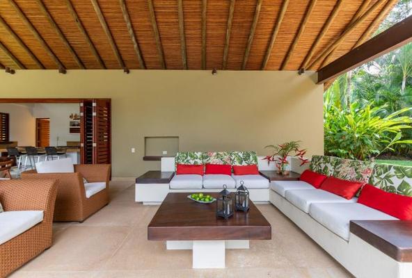 Astonishing 5BR House w/ pool in Anapoima