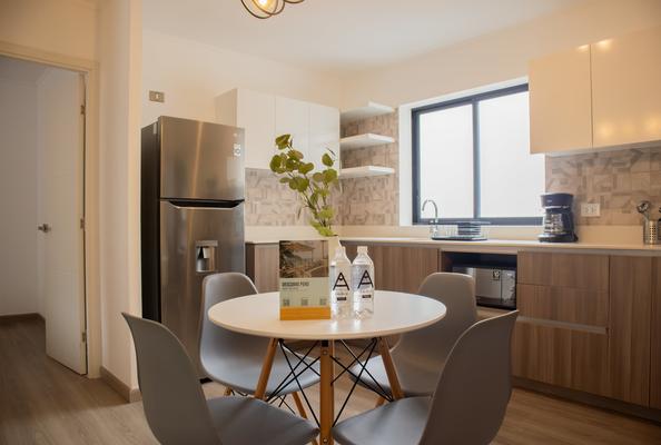 Well-Located 2BR in Miraflores