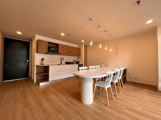 Marvelous Duplex w/ AC in Laureles