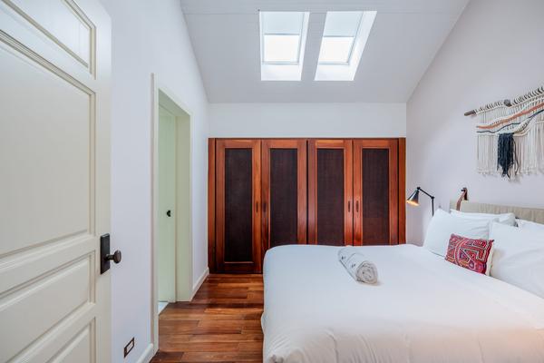 Refined 2BR in Casco Viejo