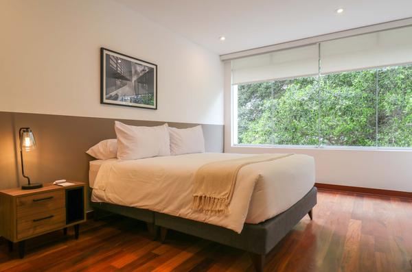 Graceful 1BR with Balcony in Miraflores