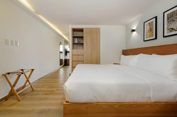 Conducive Loft w/ Balcony in Colima