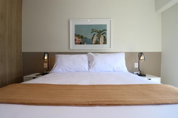 Spectacular  2BR with balcony in Miraflores