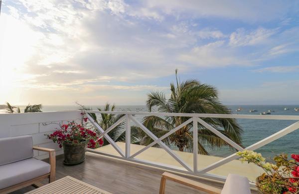Fantastic Duplex with Spectacular Ocean View