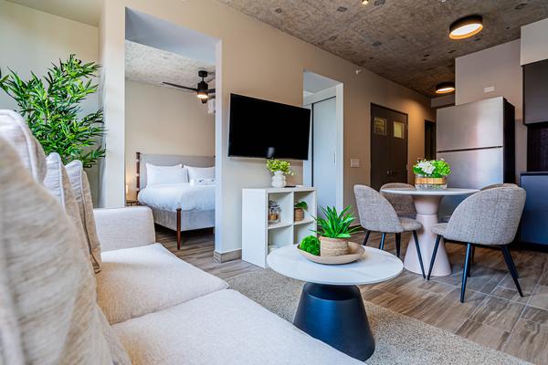 Splendid 1BR in the Heart of Centriqo