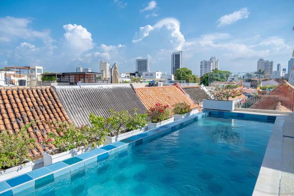 Fantastic House w/ Amazing Pool in Cartagena