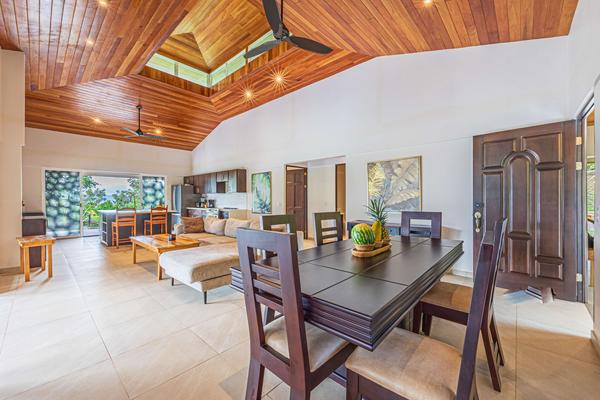 Luxury 3BR Rainforest Villa w/ Oceanview Pool