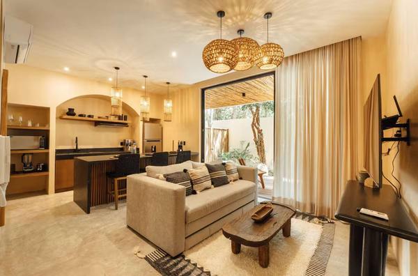 Bright 1BR Apartment with Pool in Tulum