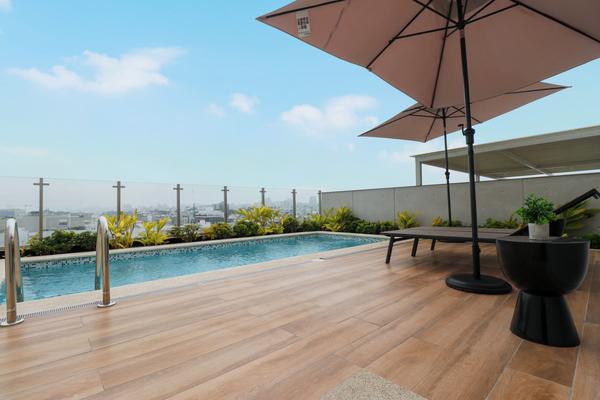 Awesome 2BR with balcony in Miraflores