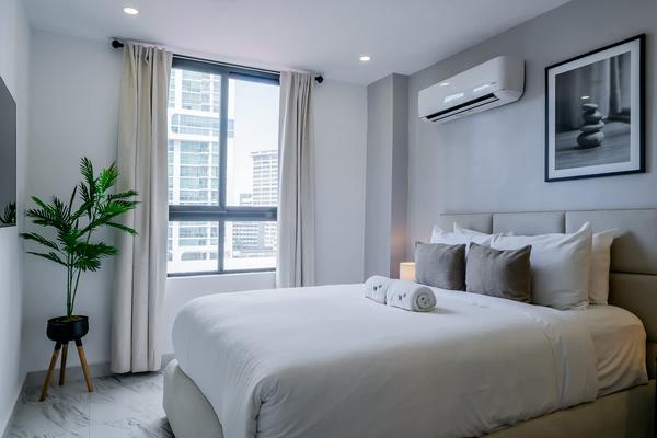 w *| Carefree 1BR w/ Great View in Calle 50