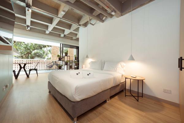 Elegant Loft w/ Private Balcony in Laureles