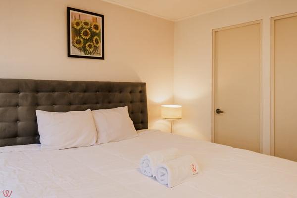 Modern 1BR w/ Spectacular View