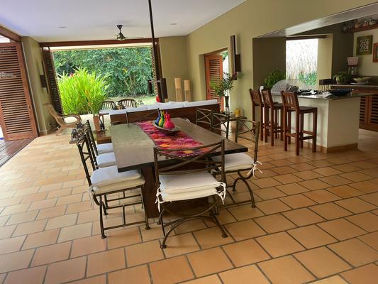 Astonishing 5BR House w/ pool in Anapoima