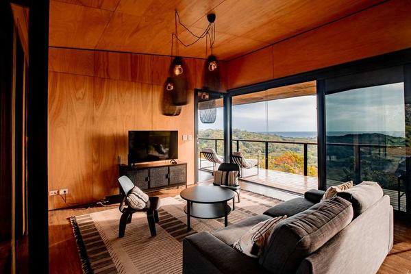 Bright 2BR w/ Pool & Ocean Views near Playa Venao