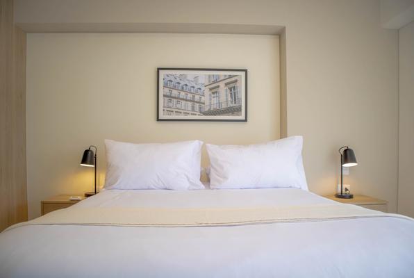 Majestic 1BR w/ Modern Pool  in Miraflores