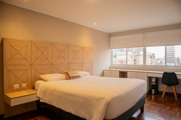 Sophisticated 1BR Stay in Prime Miraflores