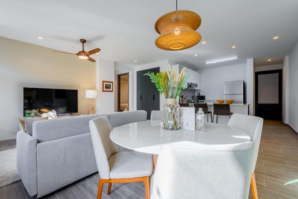 Efficient 2BR w/ Balcony in Casco Viejo