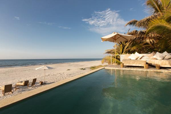 Elegant 2BR w/ Pool & Ocean Views in Máncora