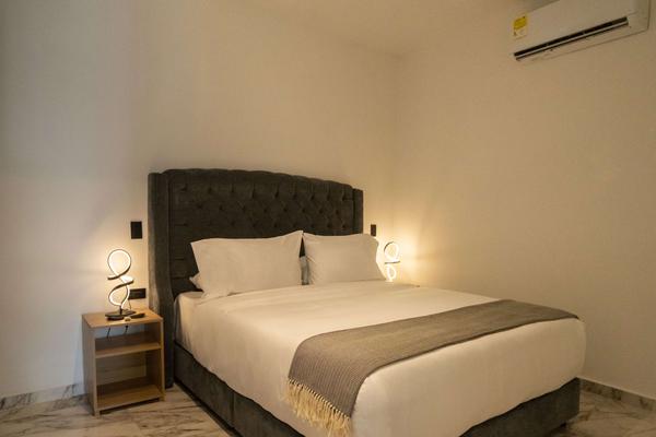 Dazzling 1BR w/ Jacuzzi near Ciudad Amurallada