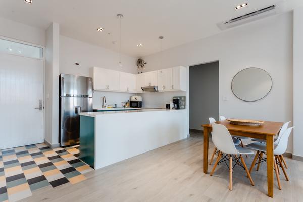 Functional 2BR w/ Balcony in Panama