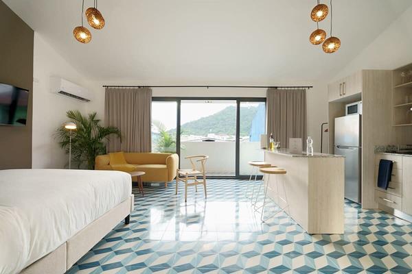 Magical Loft in Santa Ana