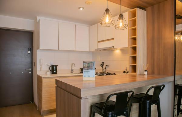 Bright 1BR w/ Private Balcony in Barranco