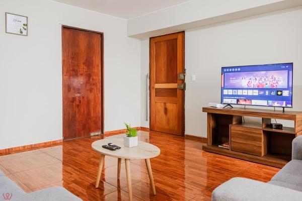 Bright & Cozy 3BR Haven in Miraflores