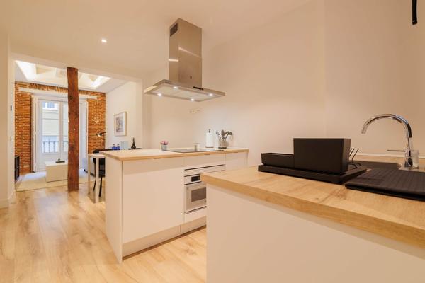 Luxury 2BR at Palacio Real