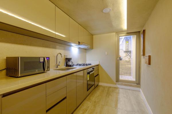 Chic 2BR w/Balcony in Cartagena Historic Center