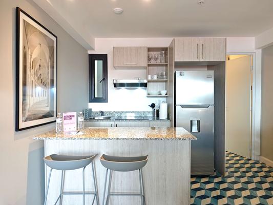 Bright & Modern Loft w/ AC in Santa Ana