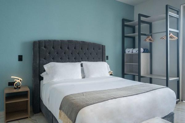 Shining 1BR w/ AC near C. Amurallada