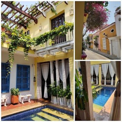 w *| Sensational 4BR House w/ pool in Cartagena