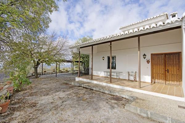 Stunning House in Granada