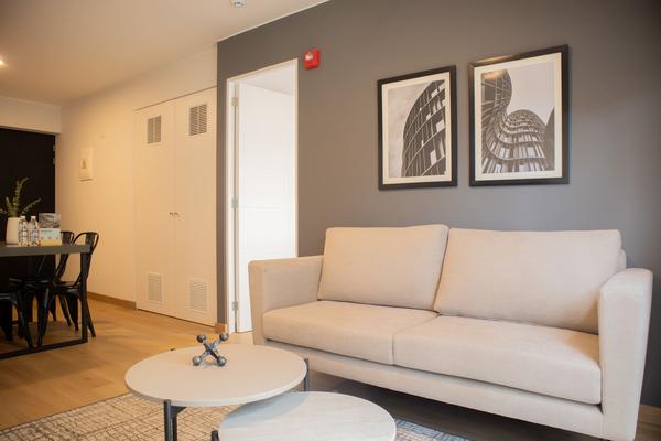 Elegant 2BR w/ Great Balcony in Miraflores